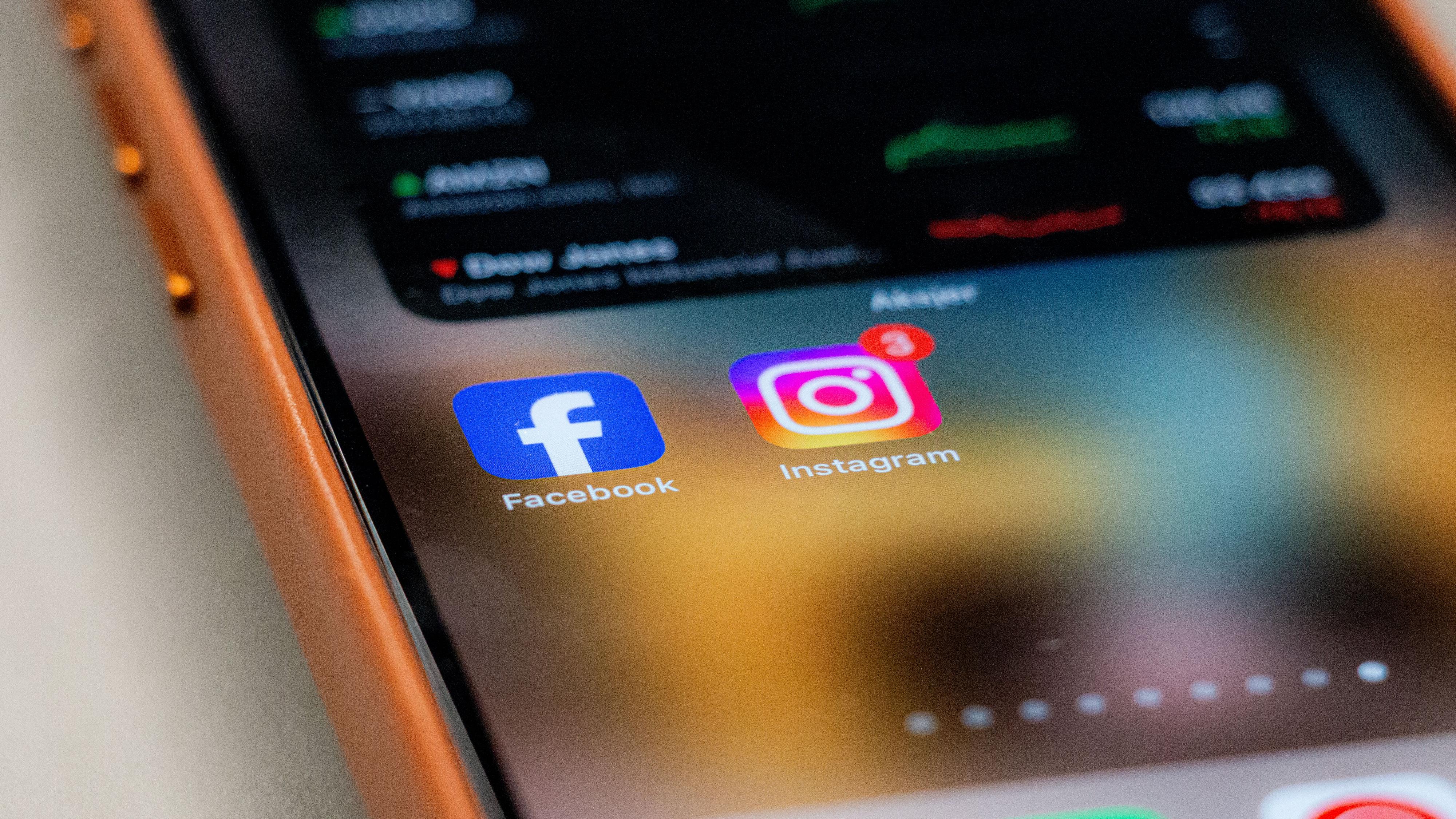 Meta vurderer månedsavgift på Facebook og Instagram i EU