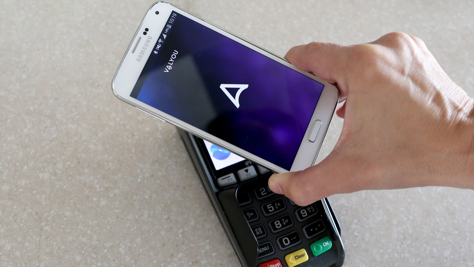 Na Kan Du Snart Betale I Butikken Med Mobilen Tek No