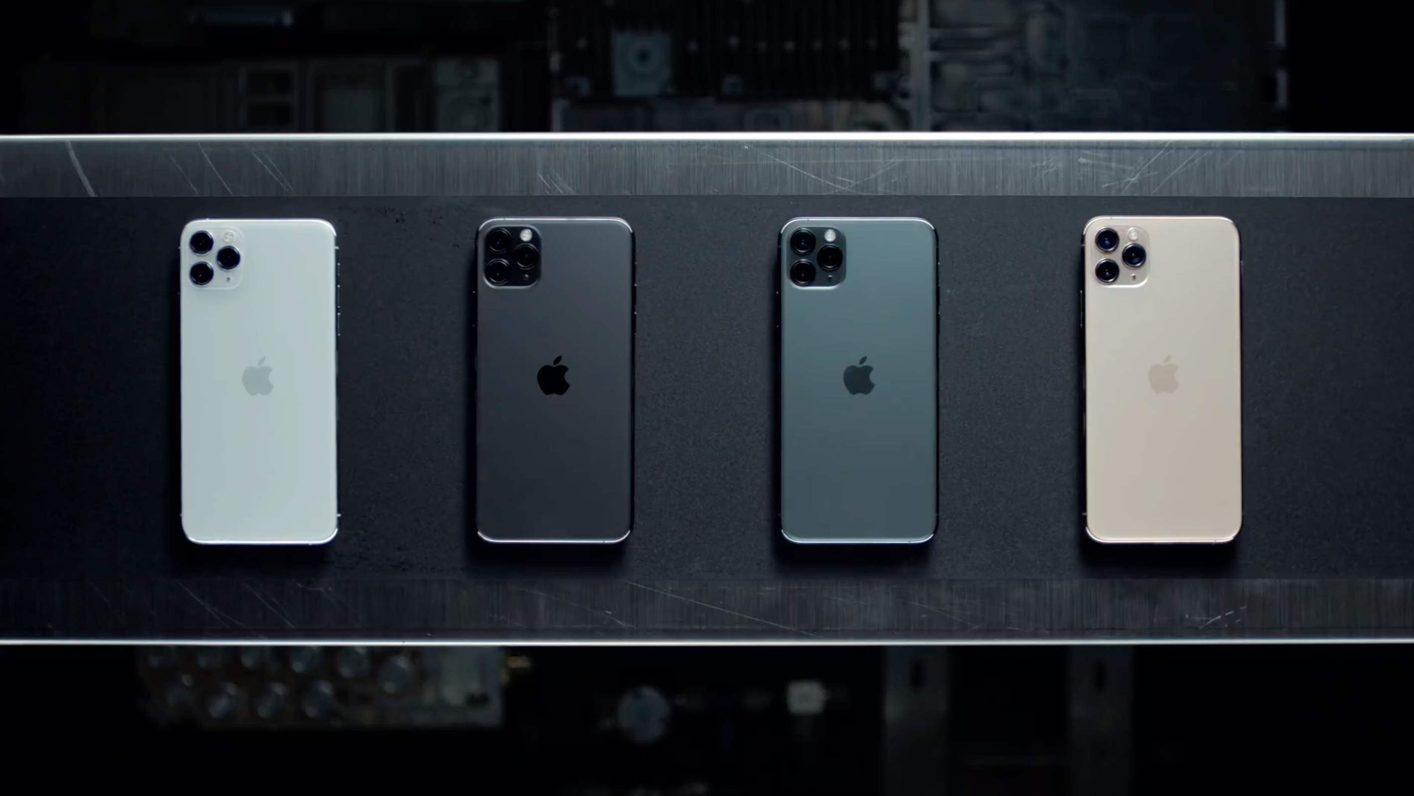 iPhone 11 Pro-modellene kommer i fire nye farger.