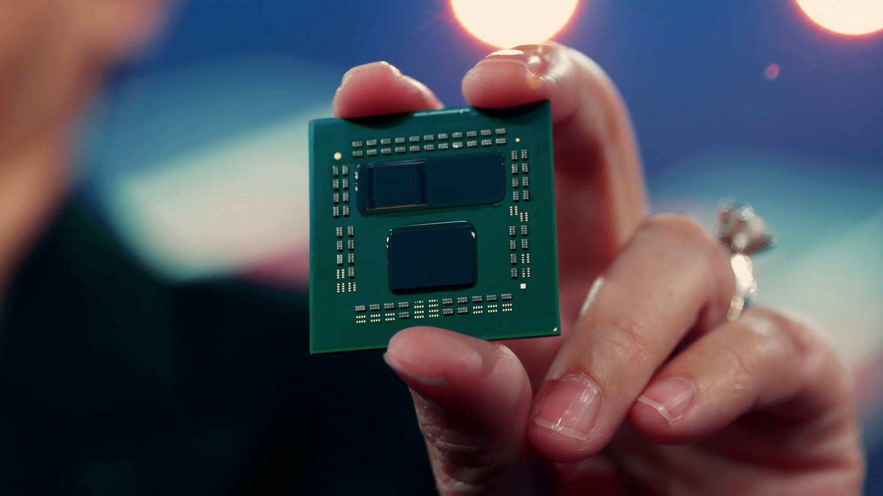 Under fjorårets Computex-messe viste AMD fram en CPU-prototype med 3D-cache.