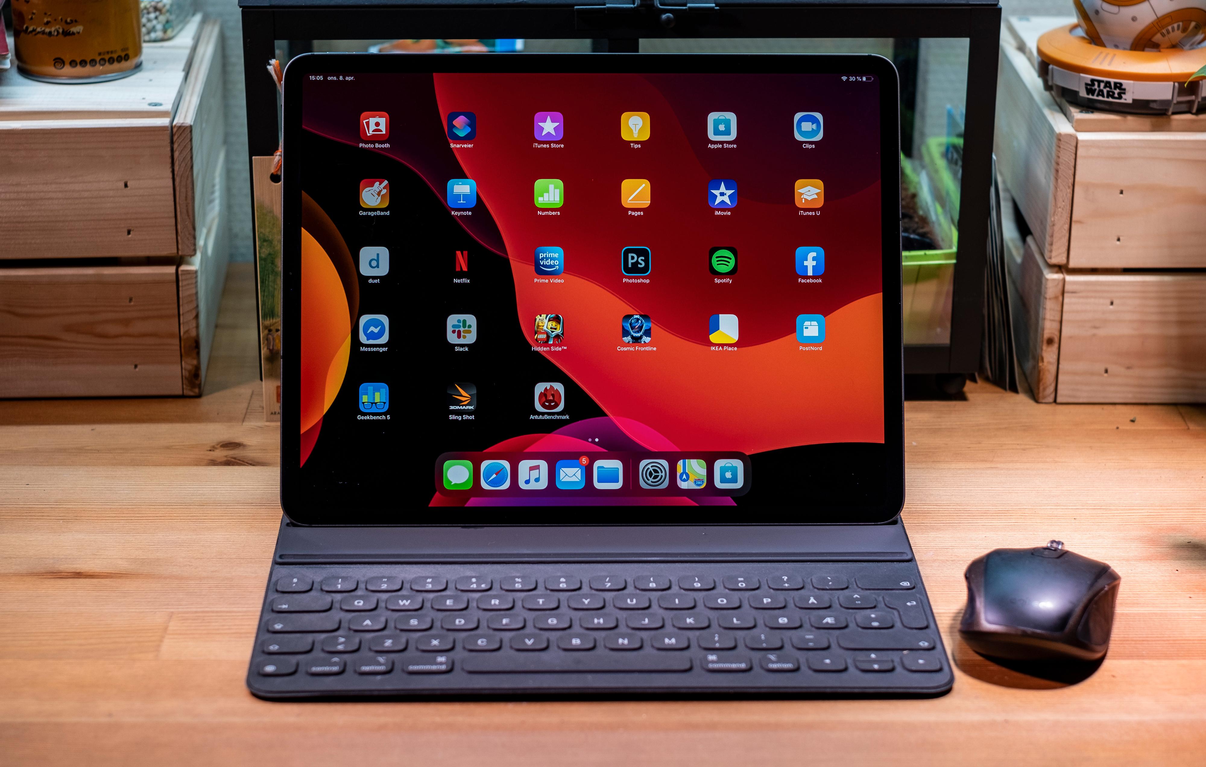 iPad Pro har fått full musestøtte, drastisk forbedrede AR-funksjoner og litt kraftigere motor. Den har også økt mye i pris.