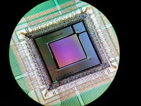 Slik ser de nye kvanteprosessorene til D-Wave ut. Foto: D-Wave