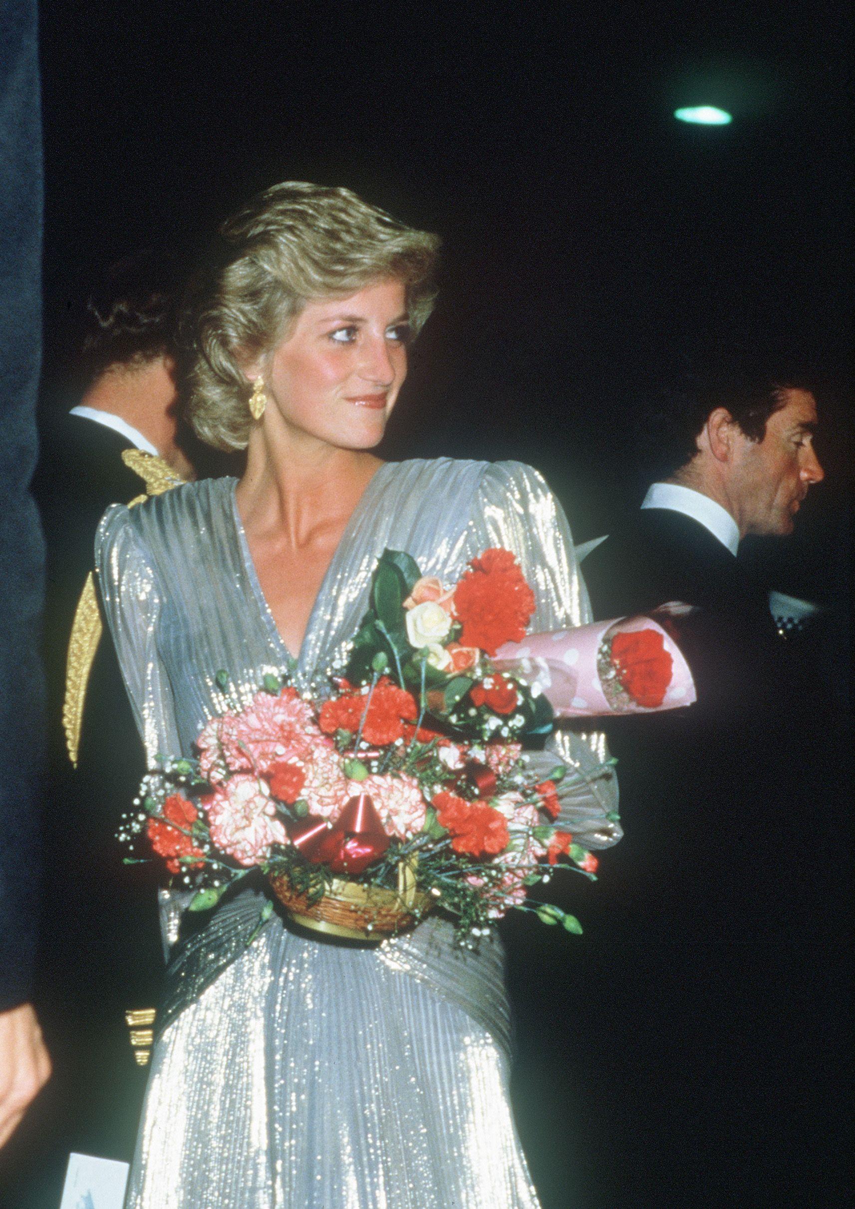 1985: Det oser glamour av Diana under hennes besøk i Australia.