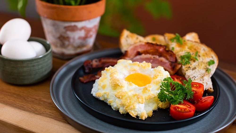 Nya frukosttrenden – fluffiga äggmoln