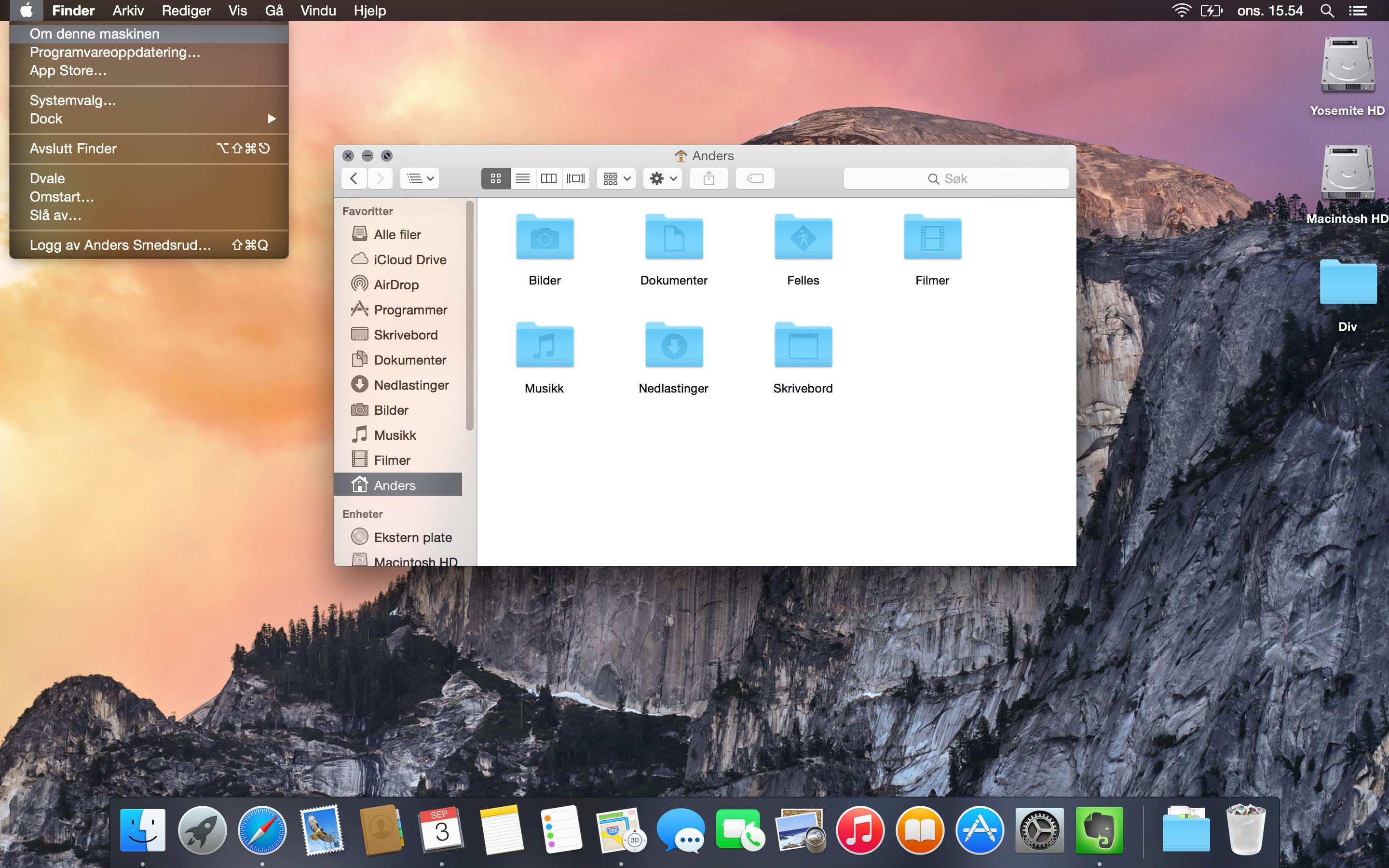 Slik ser OS X 10.10 Yosemite ut i Dark Mode.