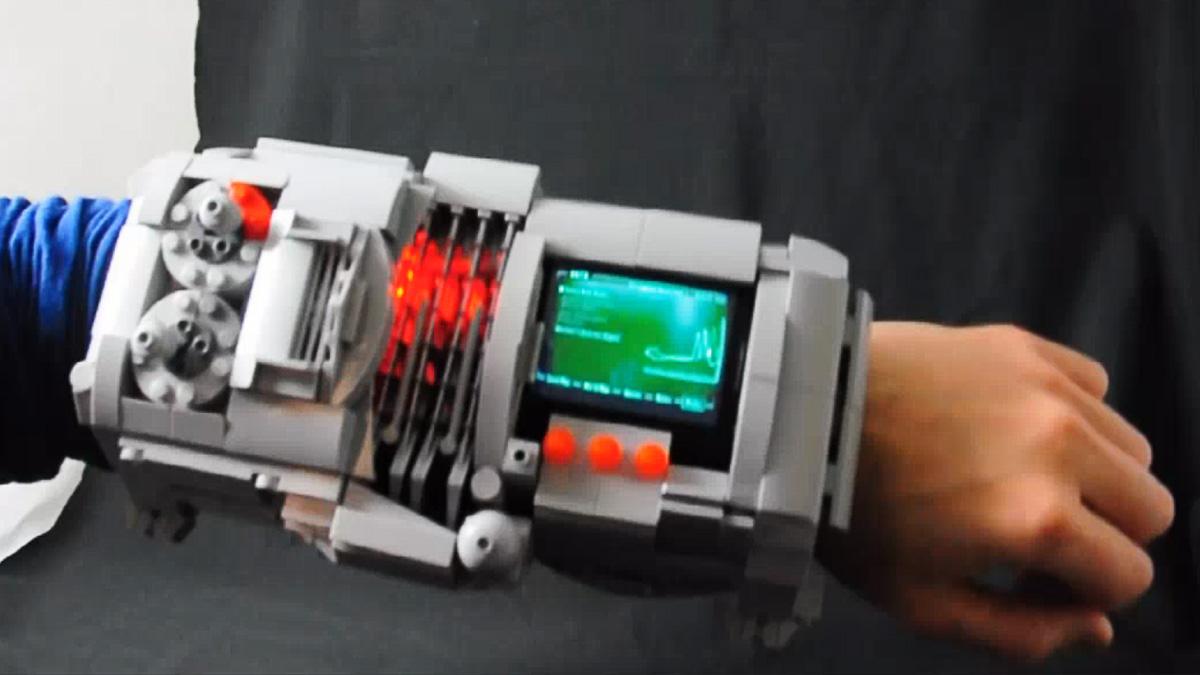 Her er en fungerende Pip-Boy av Lego - Tek.no