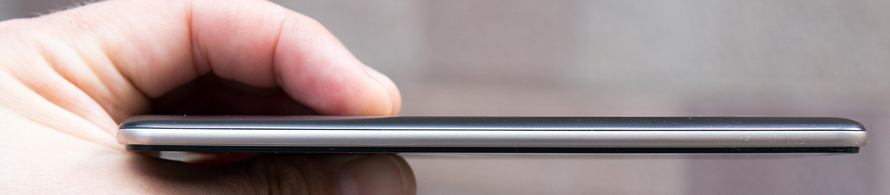 LG Stylus 2 er en forholdsvis slank og pen mobil.