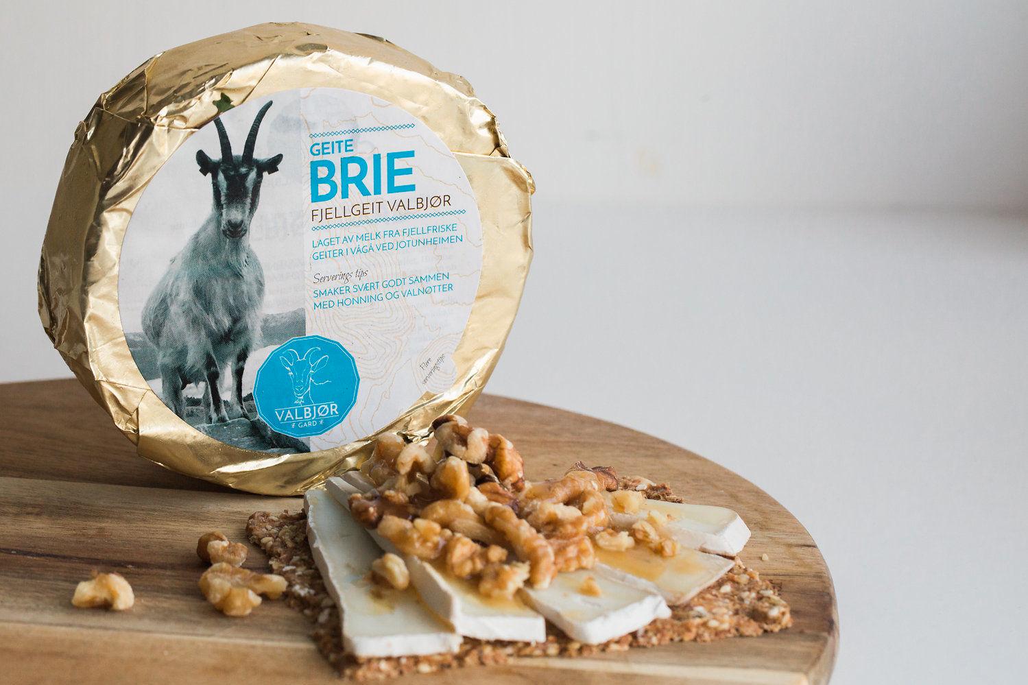 GEITEBRIE: En ost laget av melk fra fjellfriske geiter i Vågå ved Jotunheimen. Den passer spesielt god sammen med honning og valnøtter.