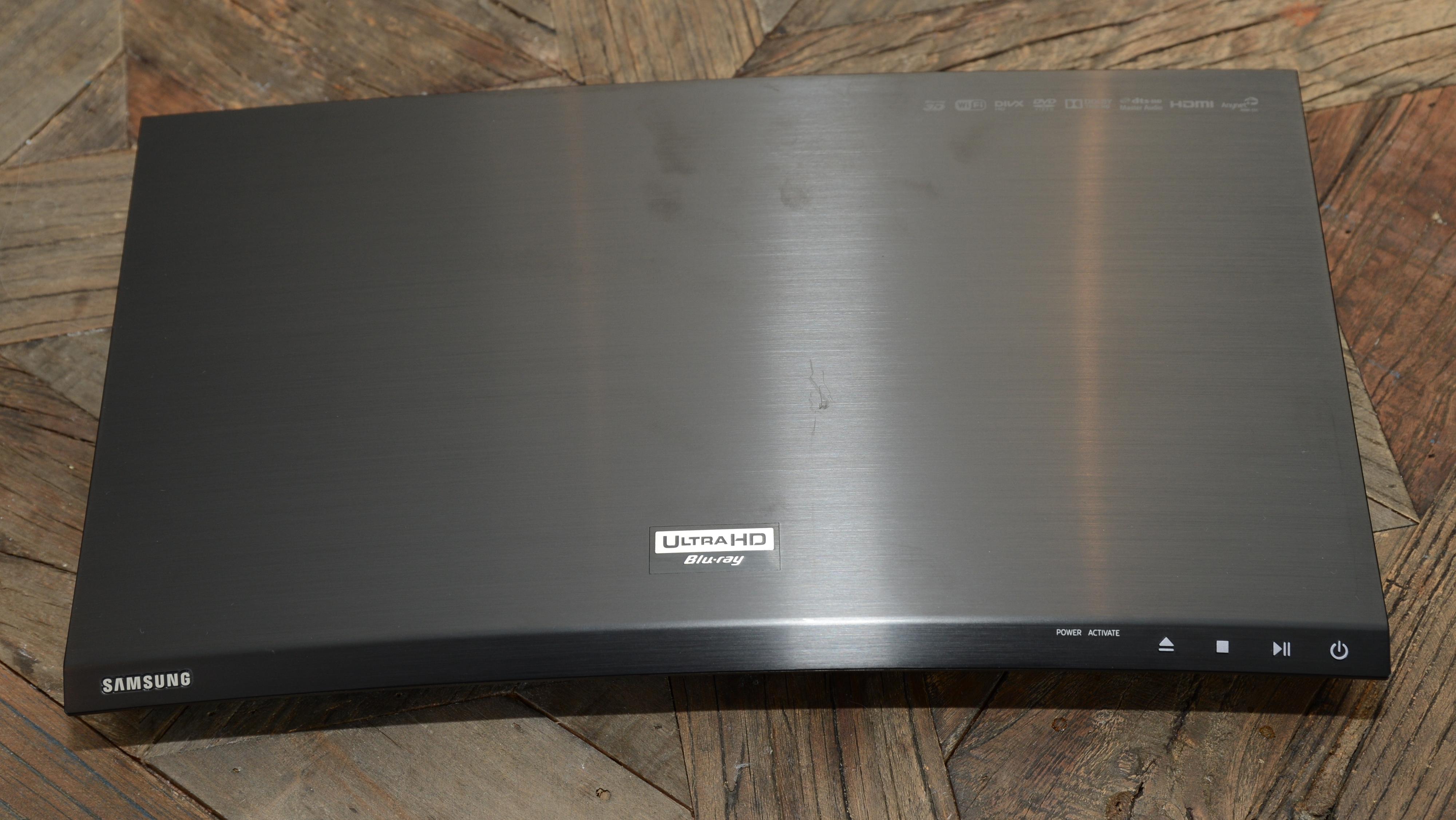 Samsung UBD-K8500 er en av de ytterst få 4K-Blu-ray-spillerne som finnes på markedet så langt.