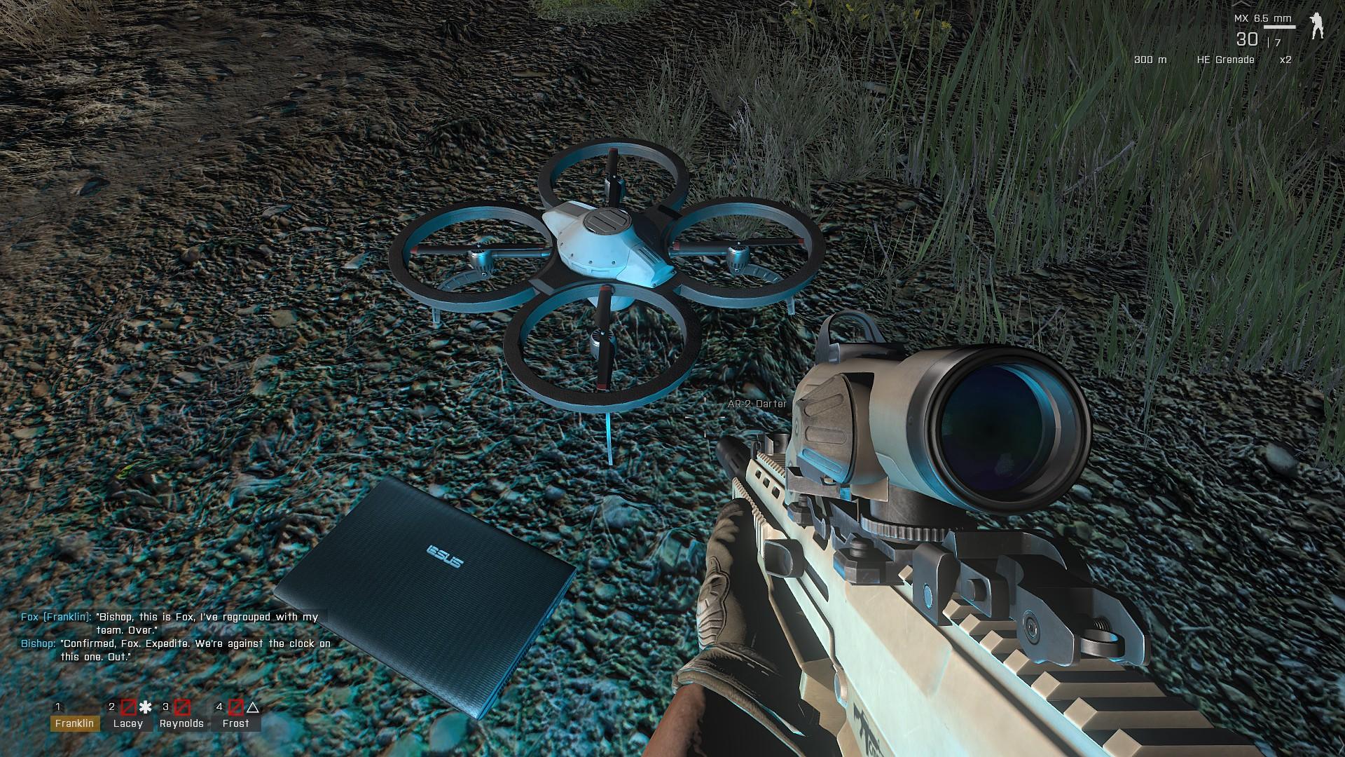 I ArmA III kan du til og med fly droner, med FPV. .