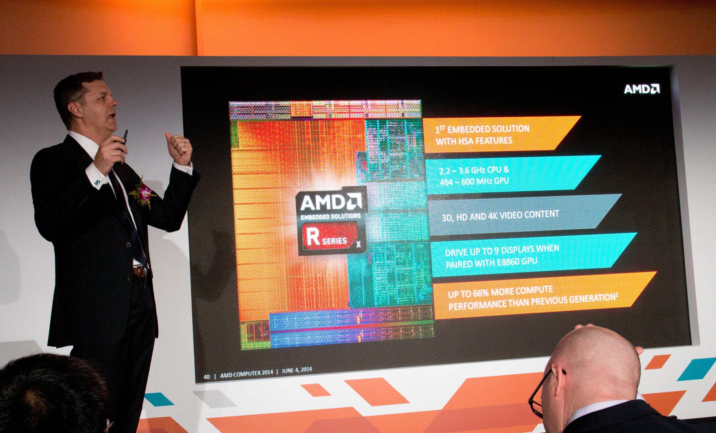 Scott Aylor forteller om AMDs R-serie.Foto: Rolf B. Wegner, Hardware.no