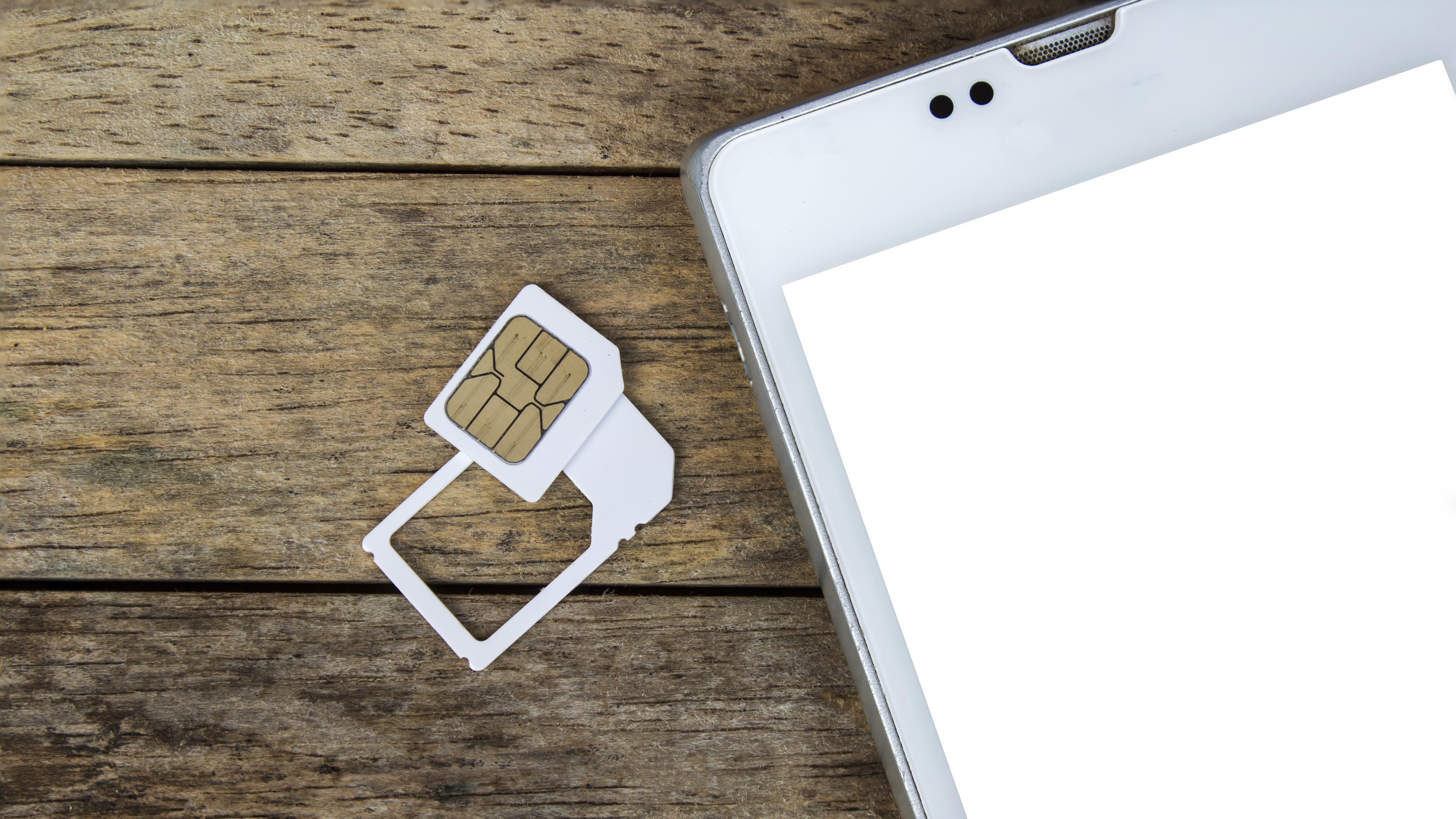 Snart kan SIM-kortene i mobiltelefonene forsvinne