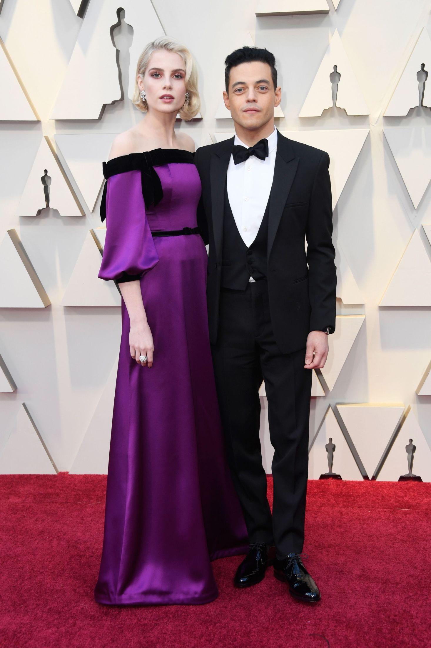 NYTT IT-PAR: Under utdelingen i 2019 viste Lucy Boynton og Rami Malek at vi kan glede oss til flere ikoniske par-øyeblikk på Oscar-løperen. Foto: Frazer Harrison/Getty Images/AFP