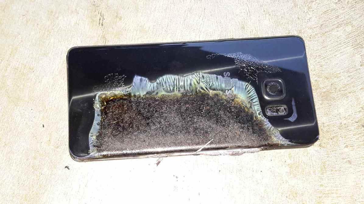 Samsung har allerede vært uheldige med den tidligere modellen Note 7, som var svært brannfarlig.