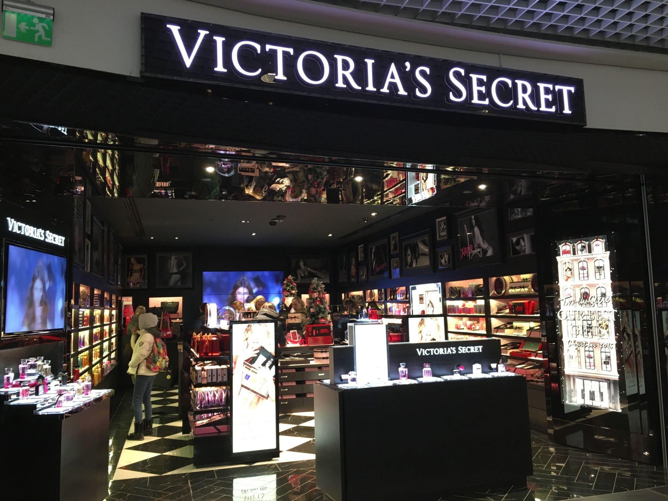 OSLO-BUTIKK: Butikken som åpnet denne helgen duftet av Victoria's Secret, men hadde et beskjedent utvalg av undertøy - akkurat som forventet. Foto: MinMote