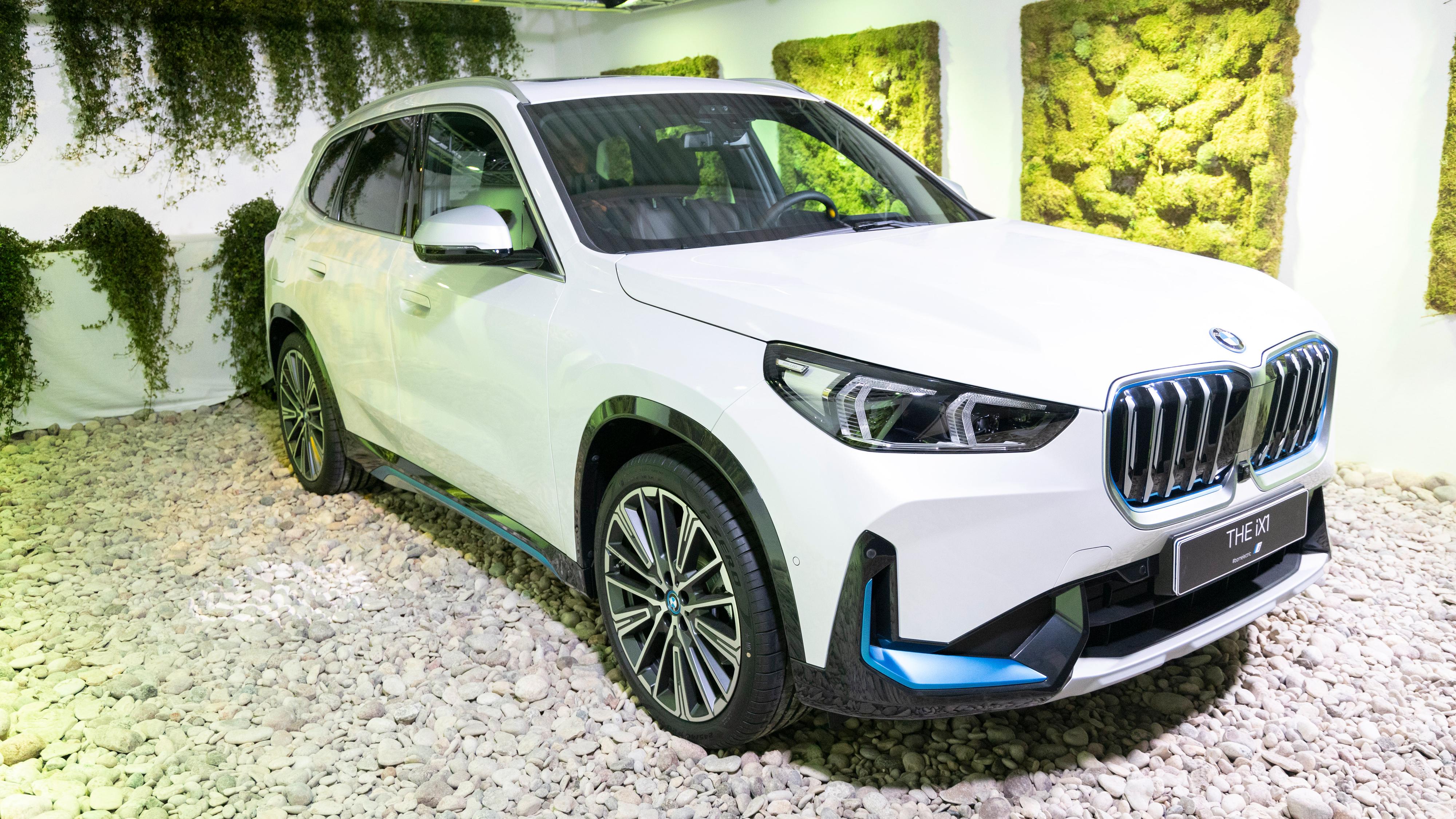BMWs iX1 var den tredje mest registrerte bilen i mai. 