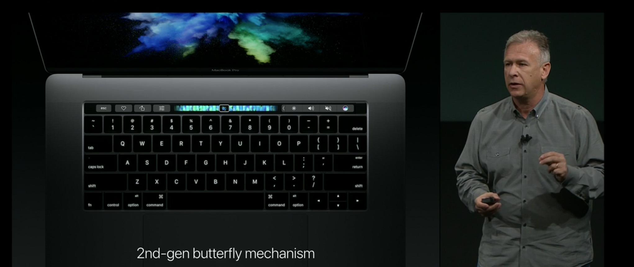 Et helt nytt tastatur er blant nyhetene i MacBook Pro. Løsningen likner på den du finner i minste MacBook, men dette er annen generasjon av tastene med Butterfly-hengsler.