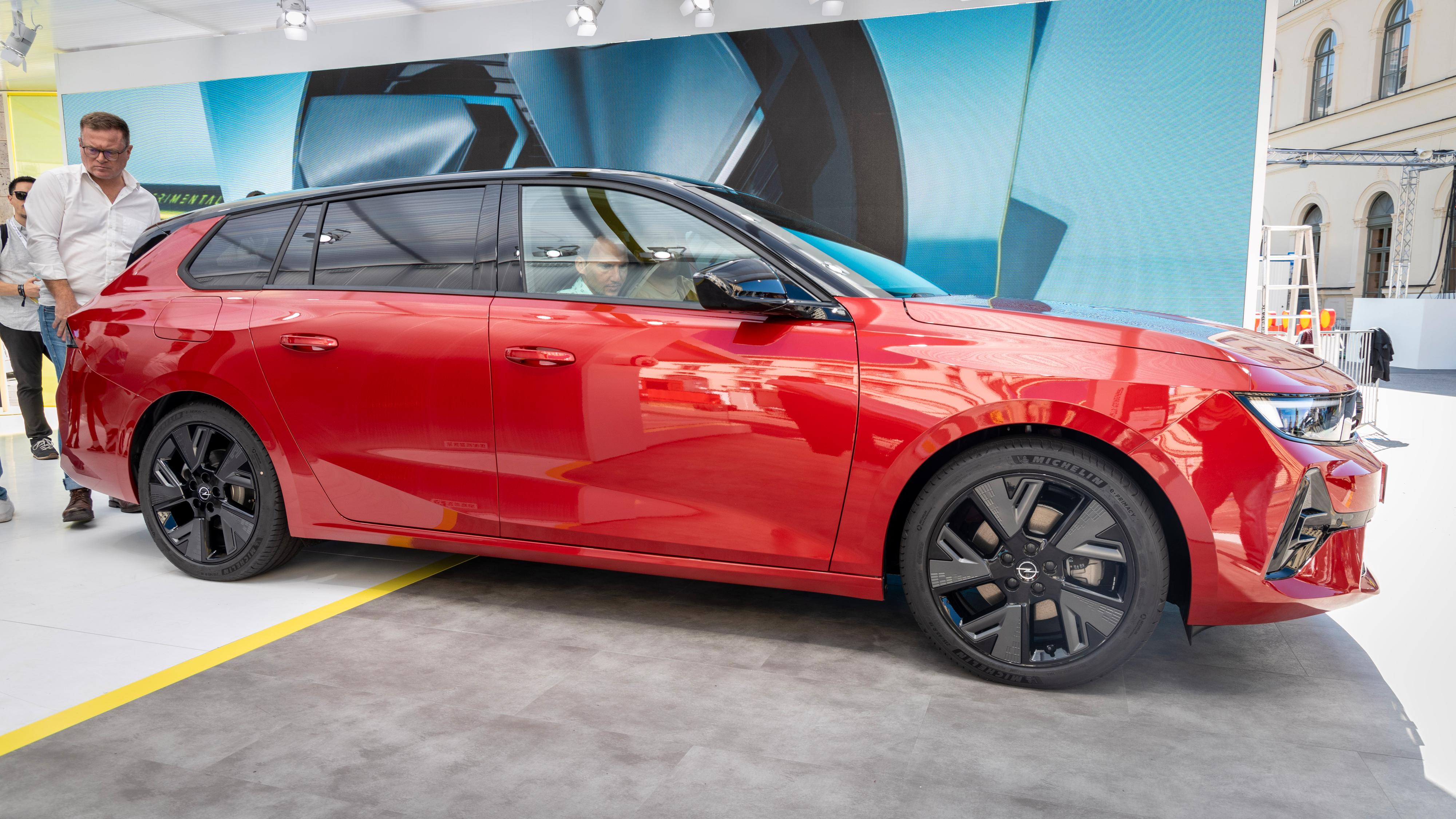 Opel Astra Sports Touring Electric er det nyeste medlemmet i Opels helelektriske portefølje. 
