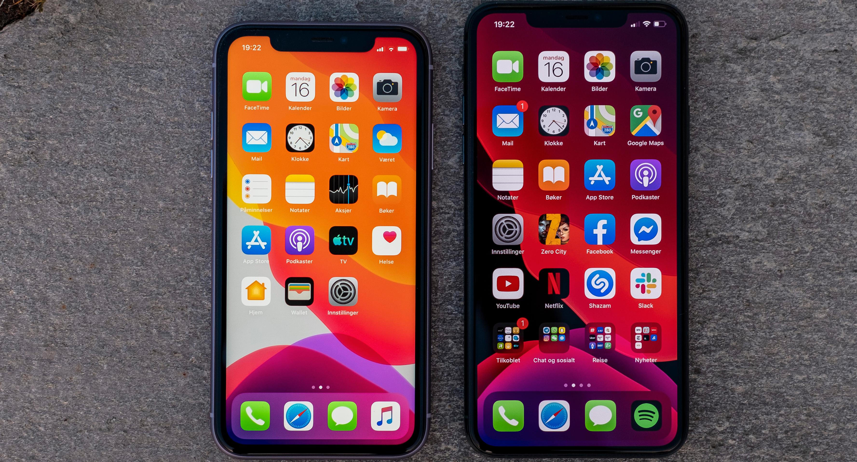 iPhone 11, til venstre, har også meget god lyd, men den har vesentlig svakere spesifisert skjerm, med under full-HD-oppløsning og et LCD-panel som slipper gjennom mye mindre lys enn det Pro-modellenes AMOLED-skjermer kan gi fra seg.