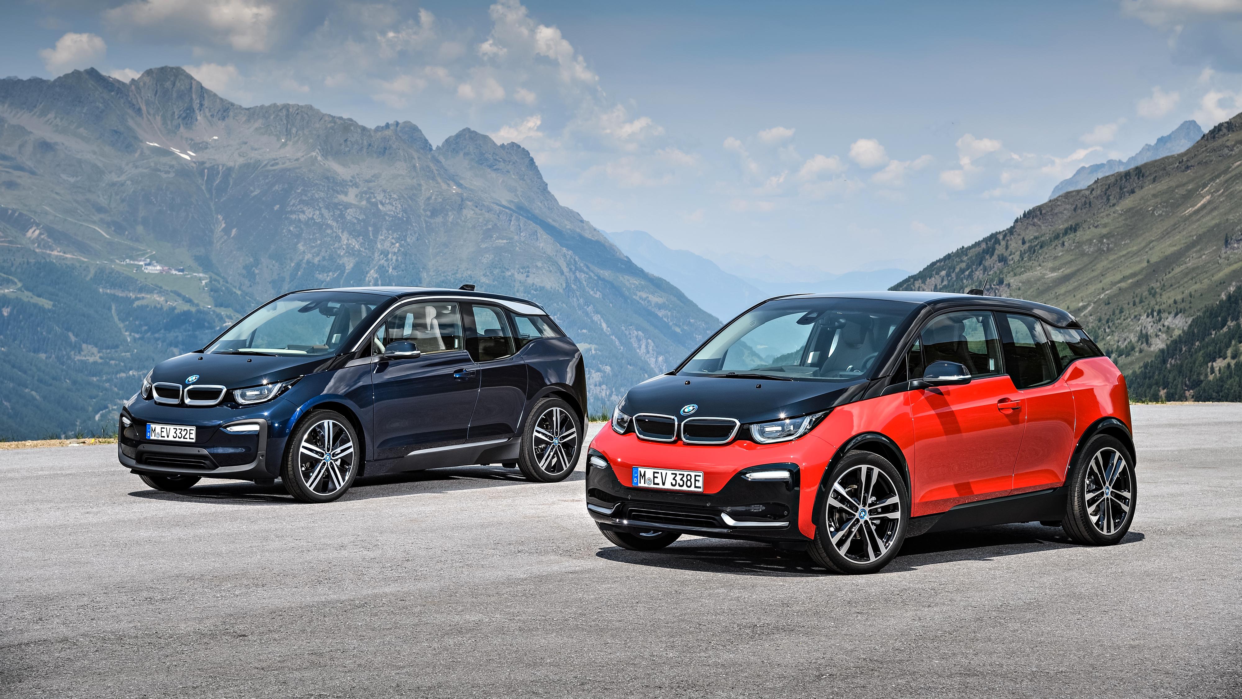 BMW i3 vil få en solid batterioppgradering i høst, skal vi tro ryktene. Selv det nye batteriet vil imidlertid plassere bilen langt bak batterikapasitetene på for eksempel Hyundai Kona og kommende Kia Niro Electric. Bilde: BMW