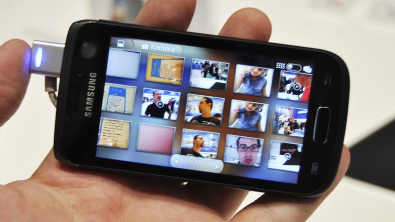 Samsung Galaxy W er en toppspesifisert Android-telefon til en rimelig penge.