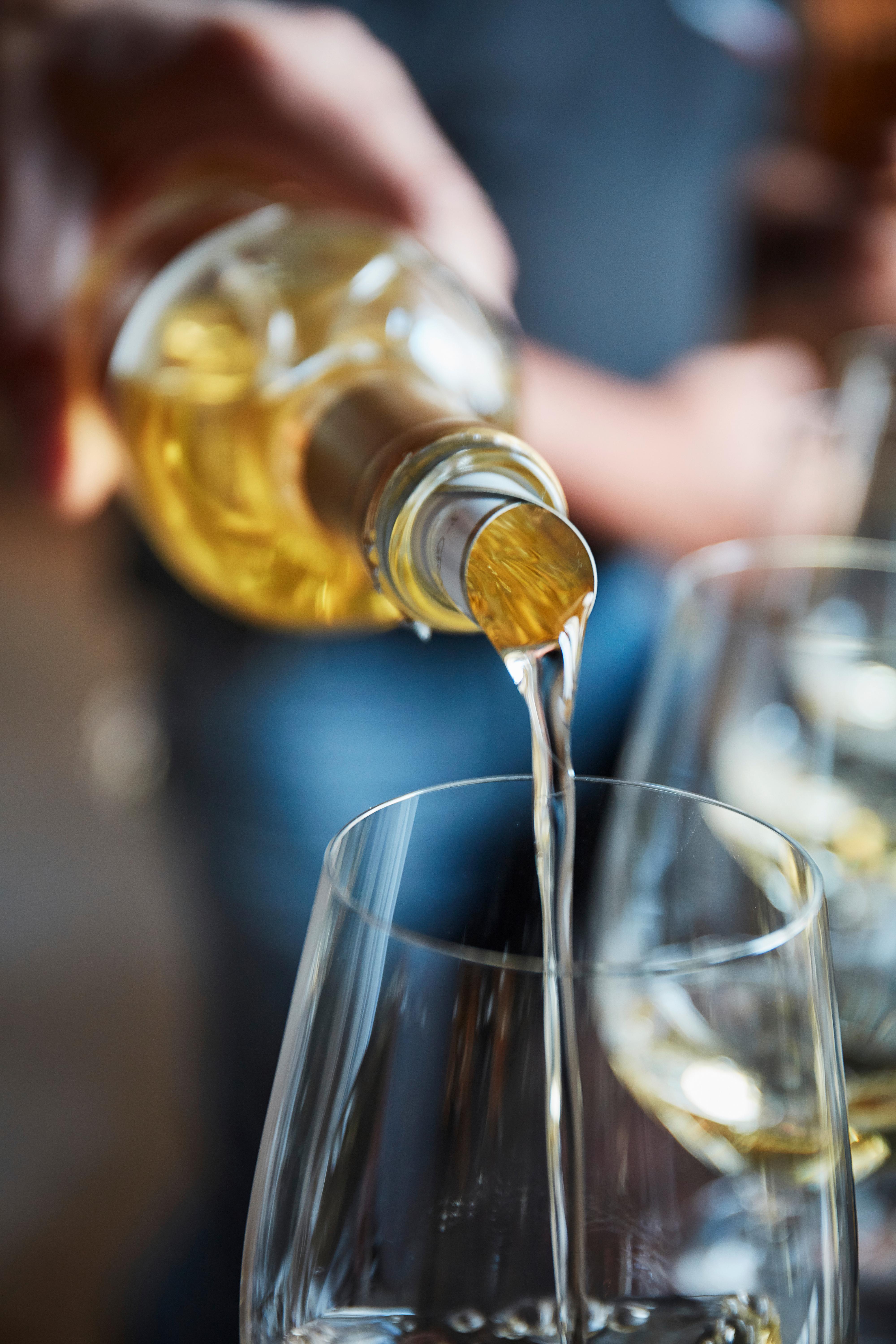 GYLLEN: Sauternes-vinen er lys og gyllen, og kan være svært eksklusiv.