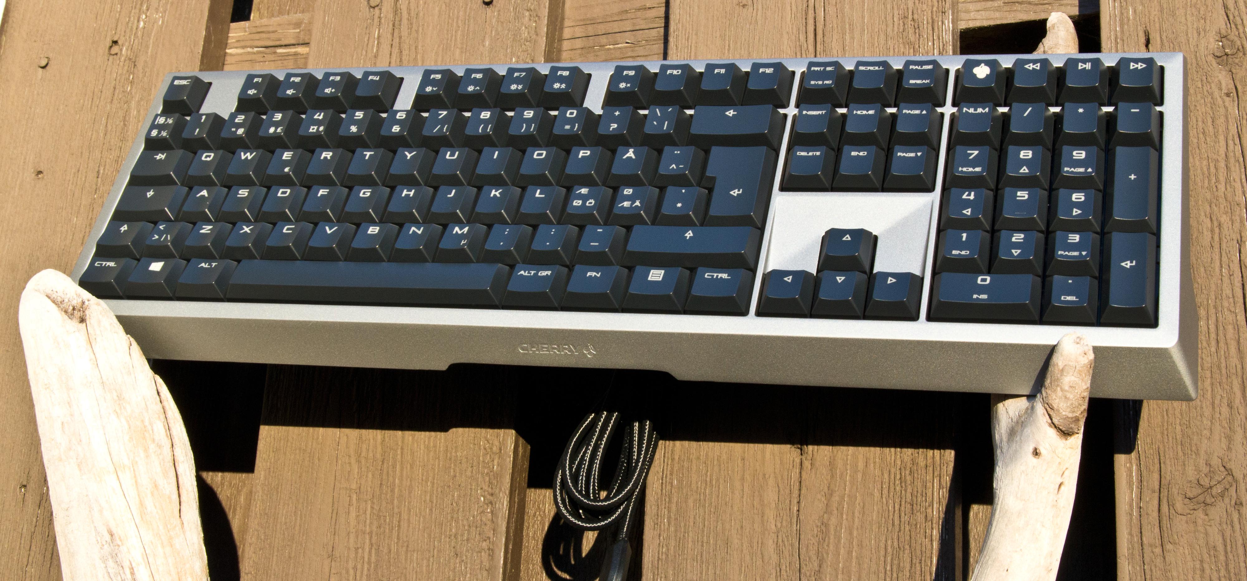 MX Board 6.0 er et strøkent tastatur. Foto: Rolf B. Wegner, Tek.no