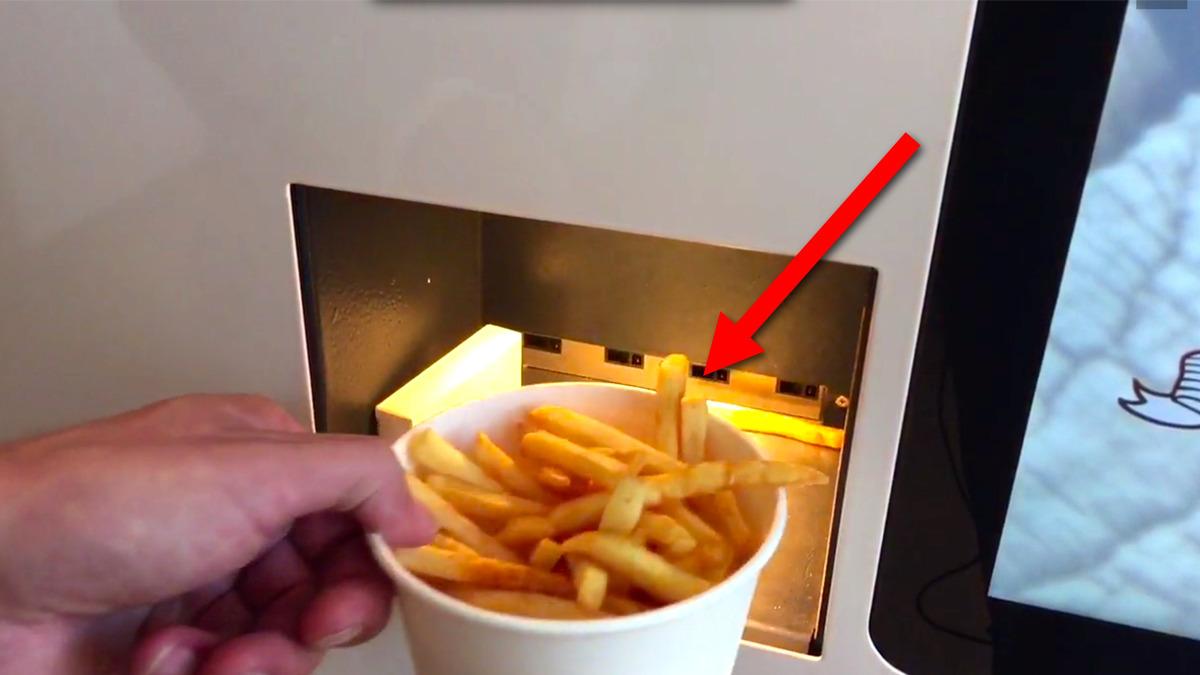 Den automatiske pommes frites-maskinen