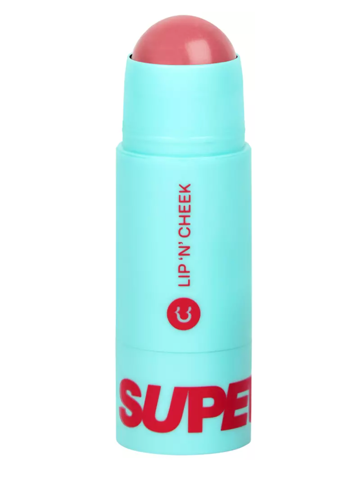 Superfluid lip and cheek
