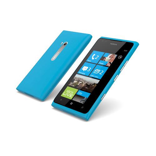 Nokia Lumia 900.