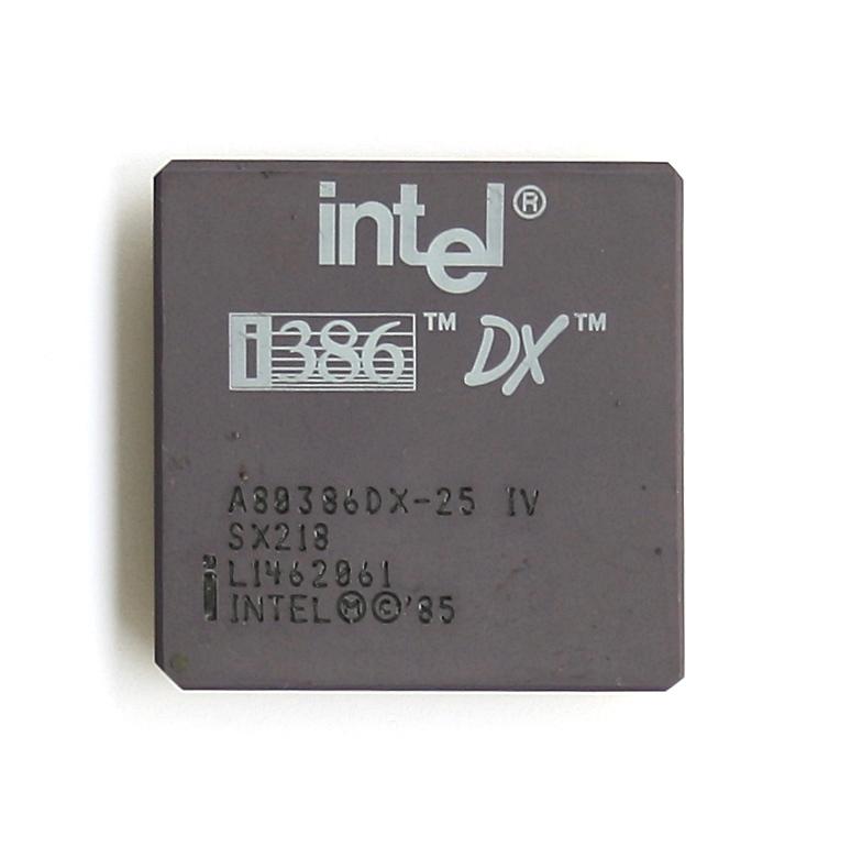 Intel i386DX på 25 MHz.