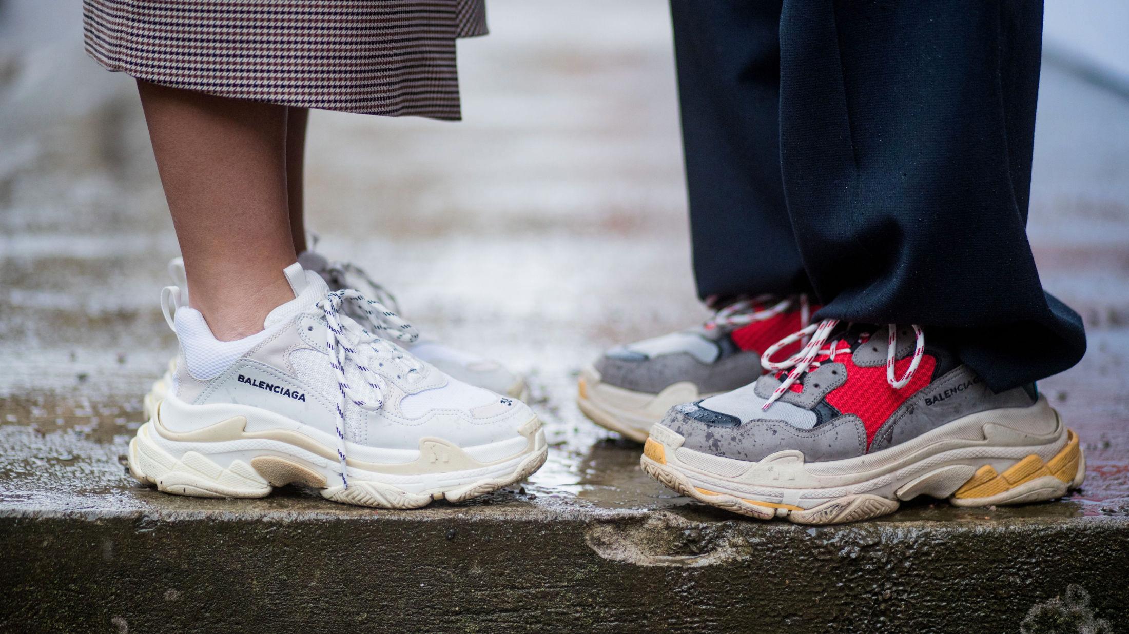 HOT: Disse skoene har blitt en favoritt blant motepersonligheter verden over. Foto: Getty Images.
