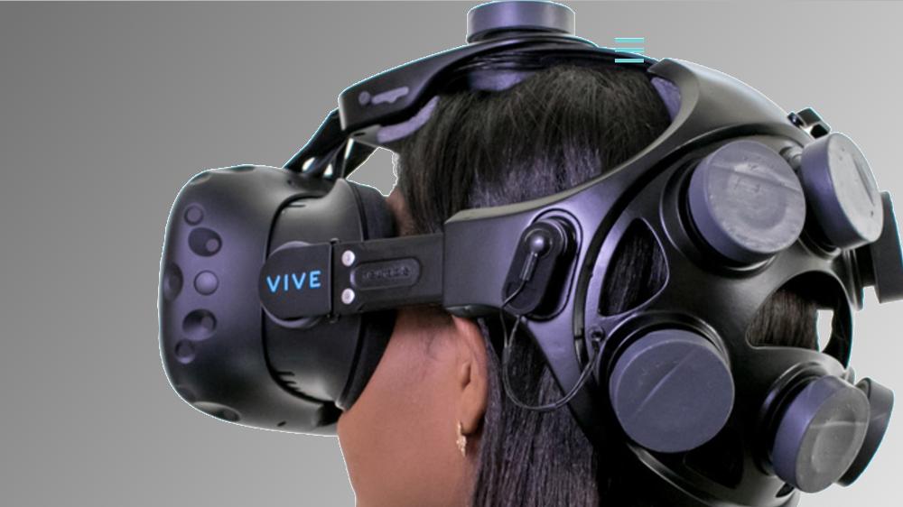 Denne lar deg kontrollere VR-omgivelsene kun med hjernesignaler