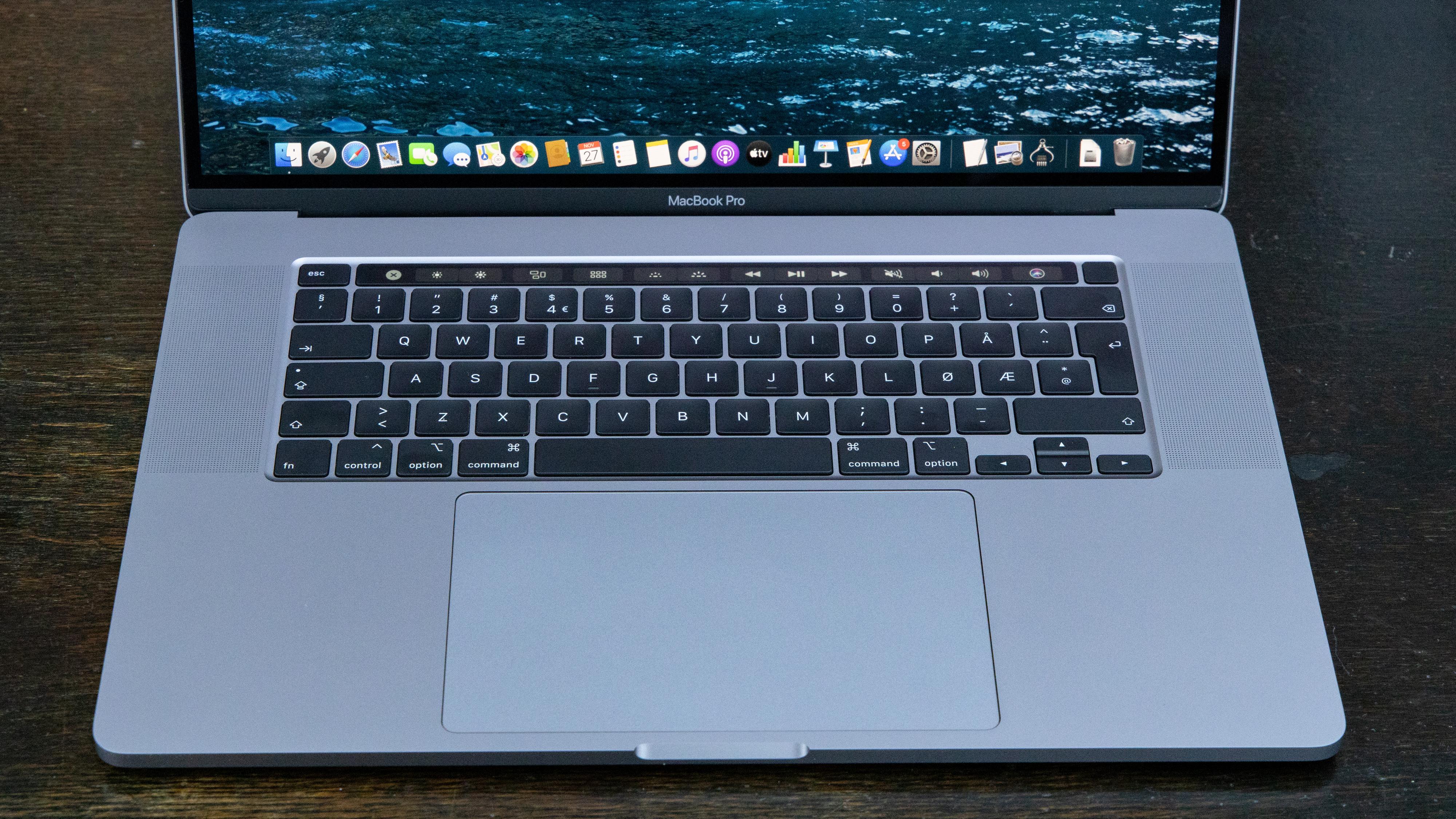 Det nye tastaturet er en optimal miks av det gamle fra MacBook Pro 2015 og de mer lavprofil tastaturene på dagens moderne bærbare.