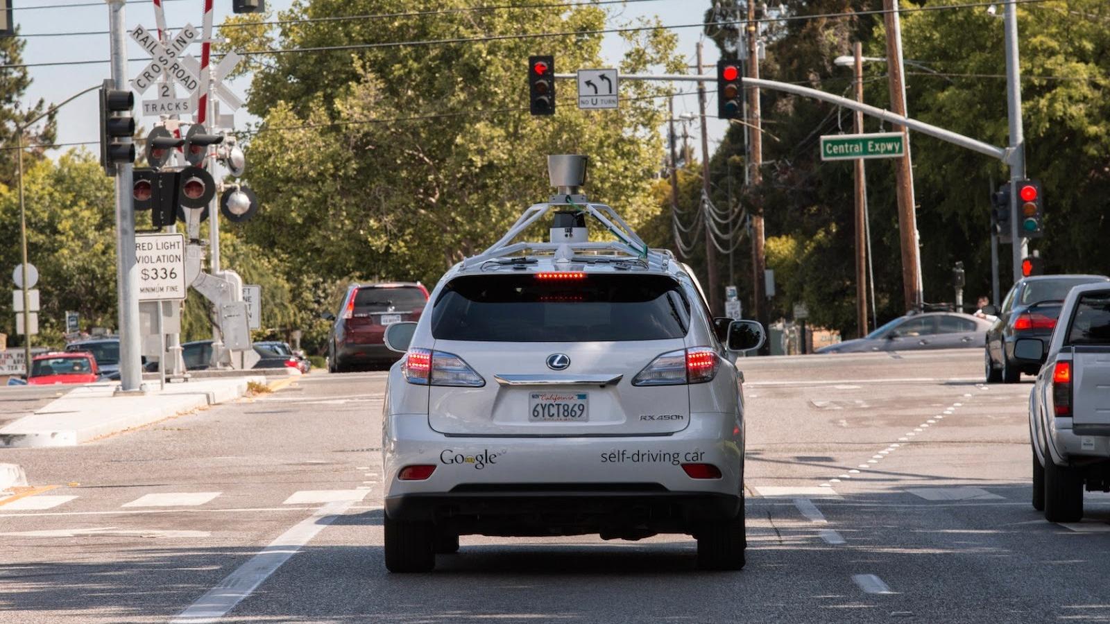 Nå kan Googles selvkjørende biler takle travle bymiljøer