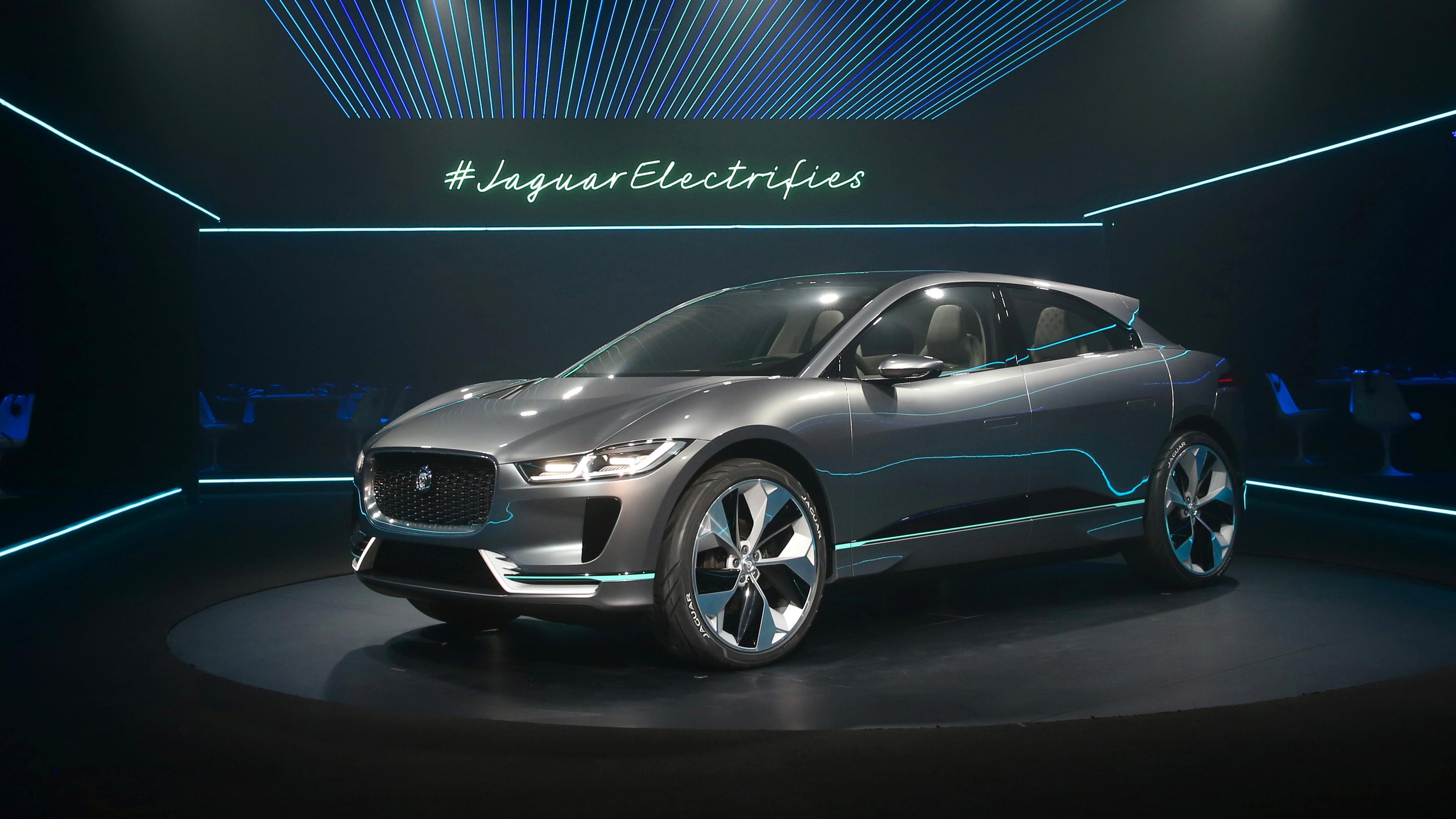 Jaguar viste først frem sin konseptmodell i-Pace i Los Angeles i november. Den er allerede reservert av 650 nordmenn.