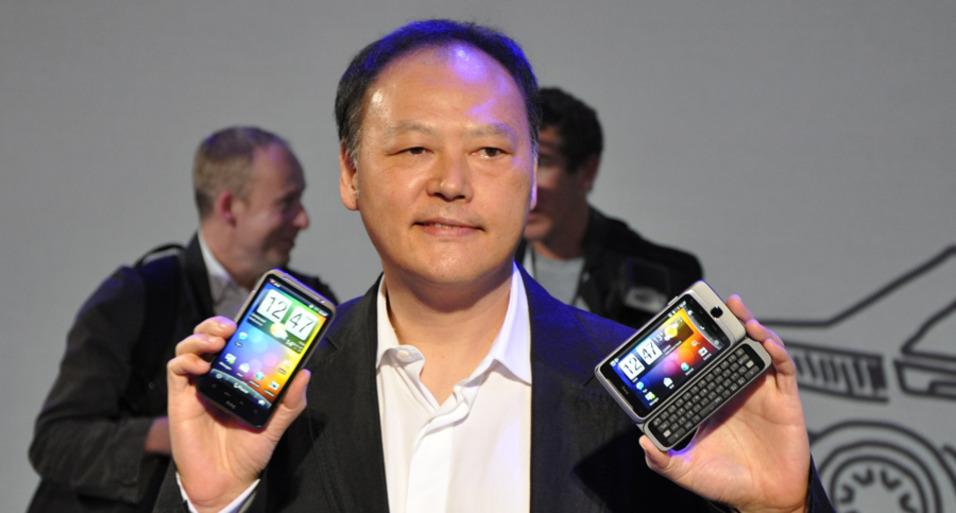 Peter Chou i HTC i forbindelse med en mobillansering for noen år tilbake.Foto: Finn Jarle Kvalheim, Amobil.no