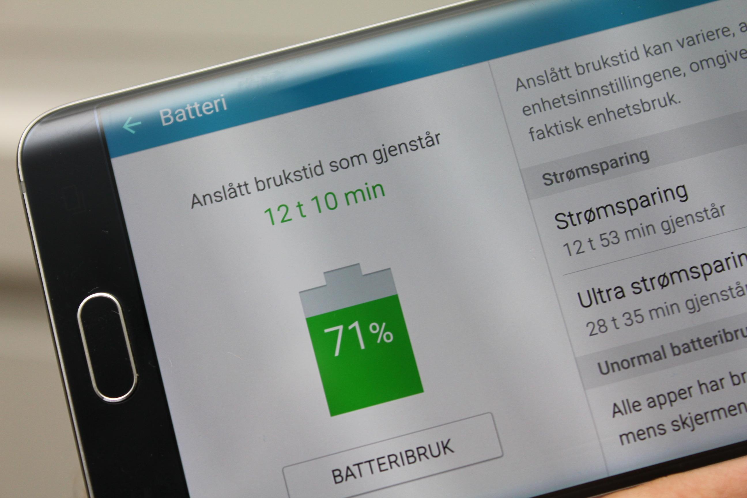 Hvor lenge batteriet varer avhenger av hvor flink du er til å skru av apper og funksjoner du ikke bruker. Foto: Espen Irwing Swang, Tek.no